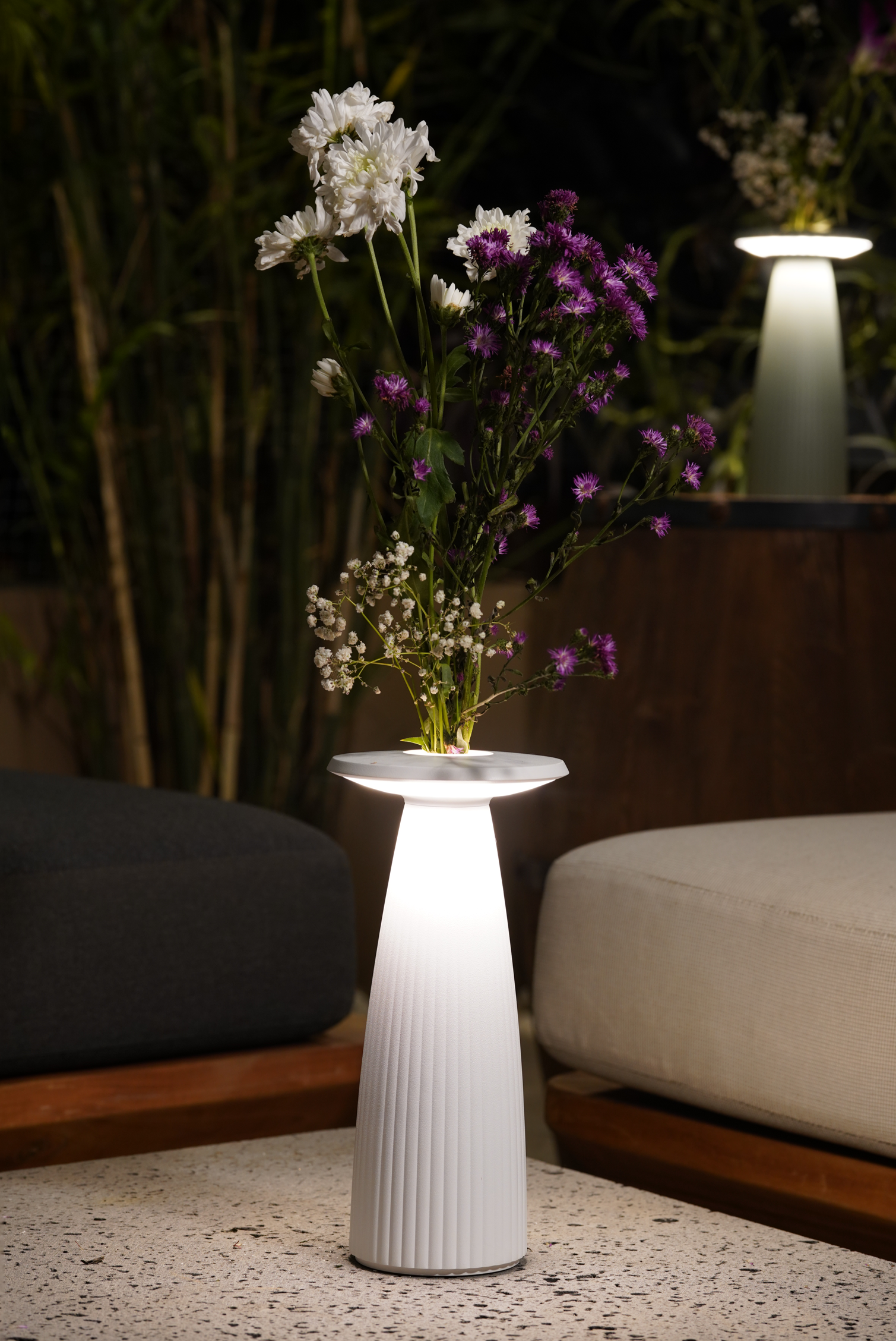 lamp-flora-signal white-image-3